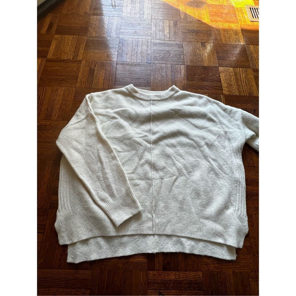 Topshop Cropped White Sweater Size 6 Zipper Details
